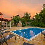 Milla-grubine Villa Grubine